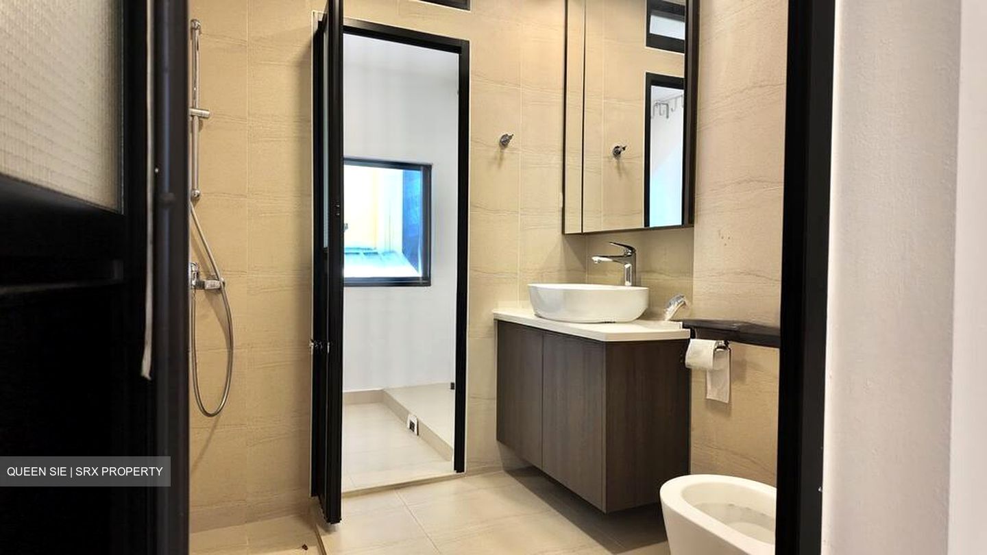 Sector A Sin Ming Industrial Estate (D20), Terrace #547283081